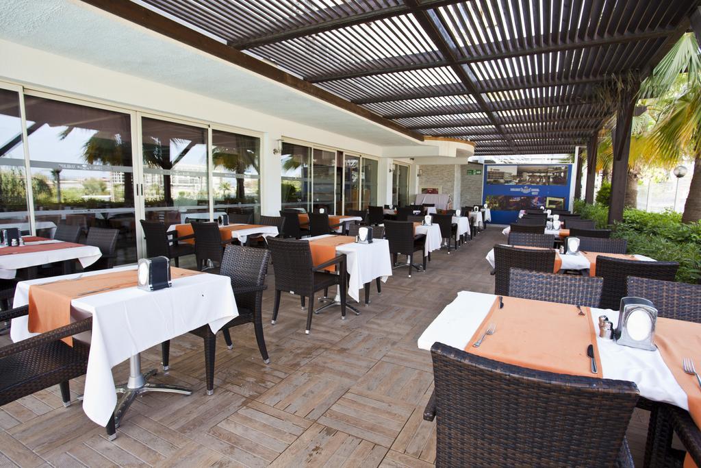 Holiday City Hotel (Adults Only) Sidé Extérieur photo