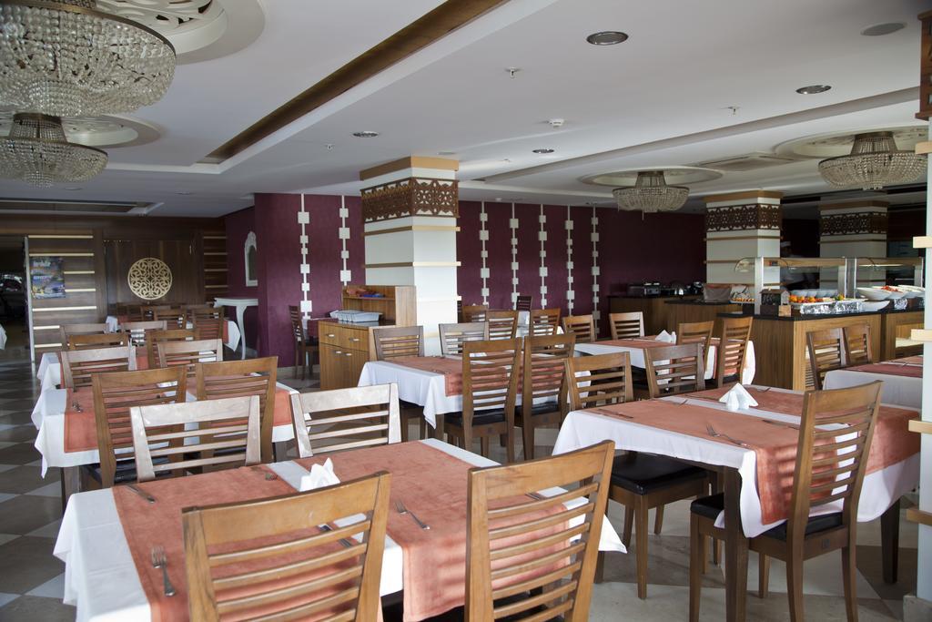Holiday City Hotel (Adults Only) Sidé Extérieur photo